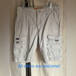 (274-B3) Lee Dungarees men khaki short size 30